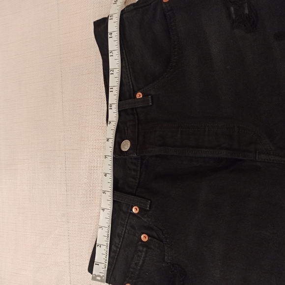 Levis 501 Jean Shorts Womens Size 28 Black Stowaway Distressed Cutoffs - Picture 14 of 16